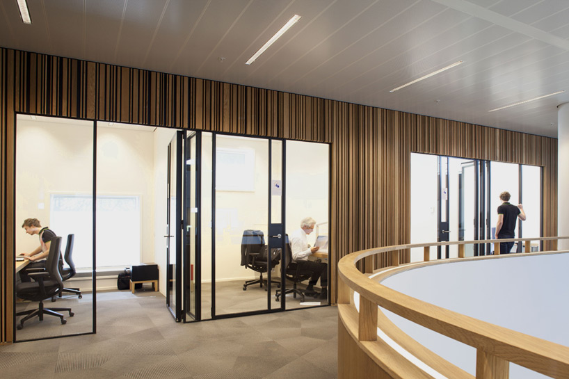 mecanoo rabobank westelijke mijnstreek advice centre sittard the netherlands designboom