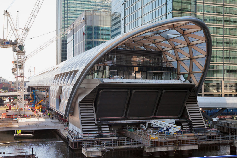 norman foster partners canary wharf crossrail london designboom