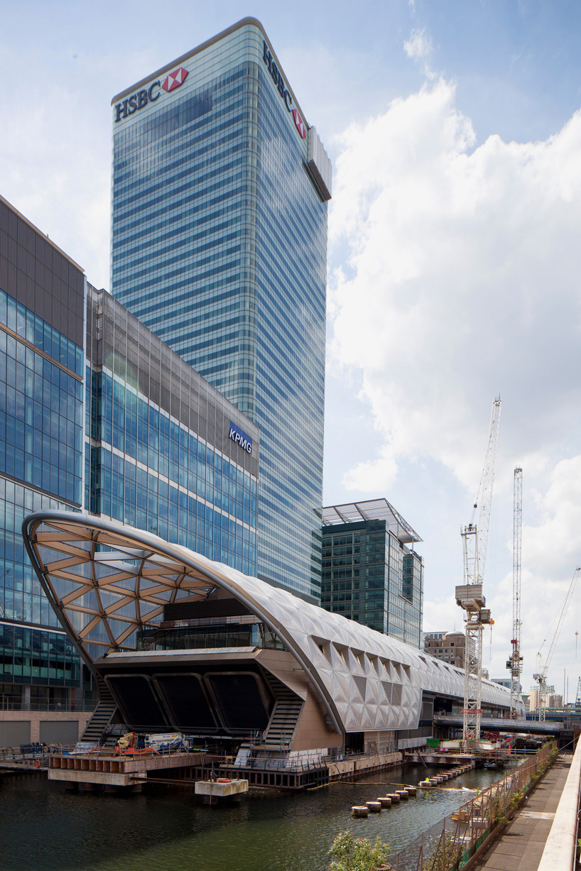 norman foster partners canary wharf crossrail london designboom