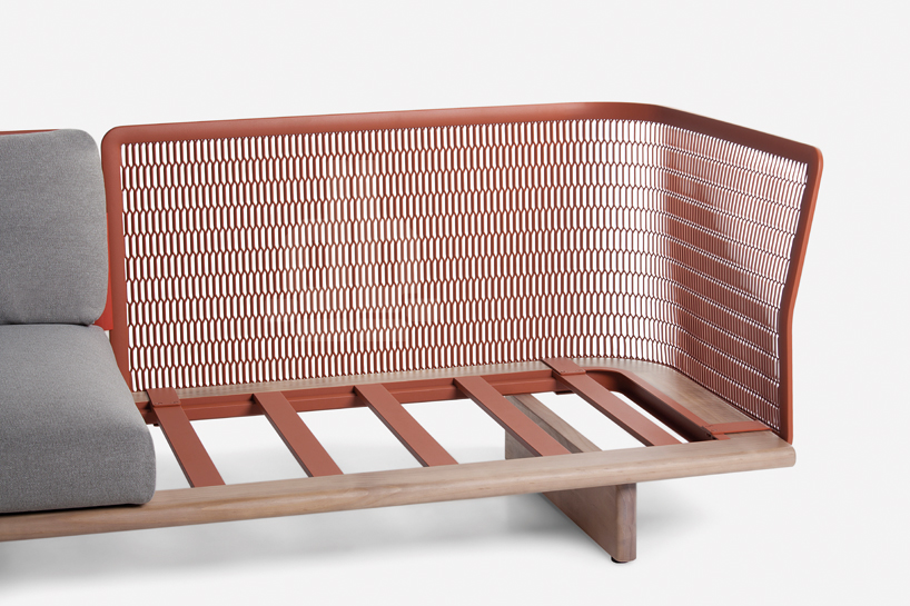 mesh outdoor couch