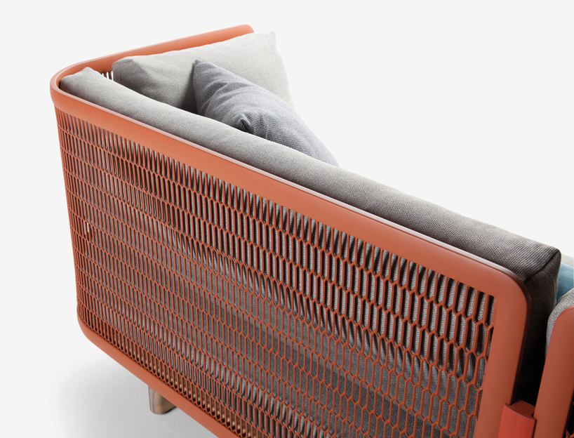 OUTDOOR CHAIR BY PATRICIA URQUIOLA - CN - Architect & Interior