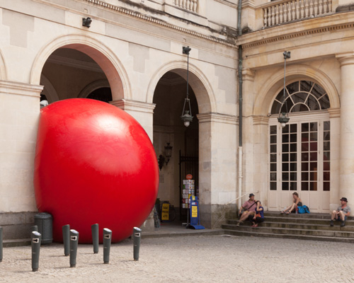 the redball project rennes squeezes into place de la mairie, france
