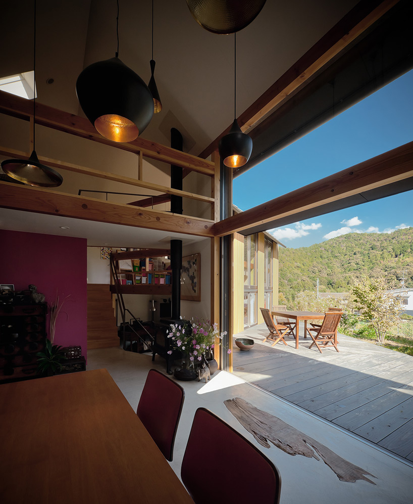 uzu architects cross house designboom