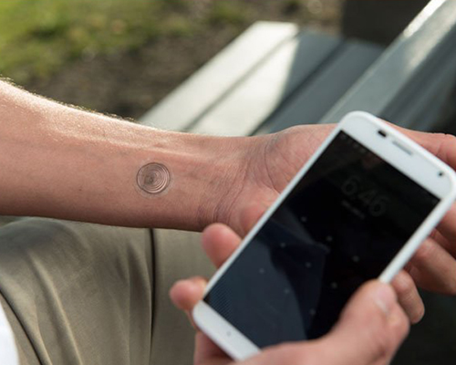 VivaLnk digital tattoo unlocks Moto X phone
