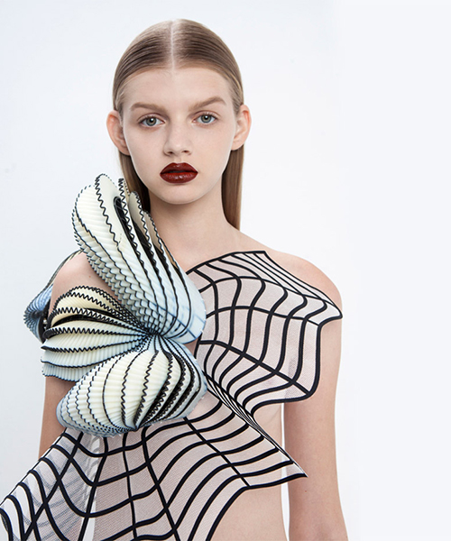 noa raviv uses 3D printed polymers for virtual reality fashion collection