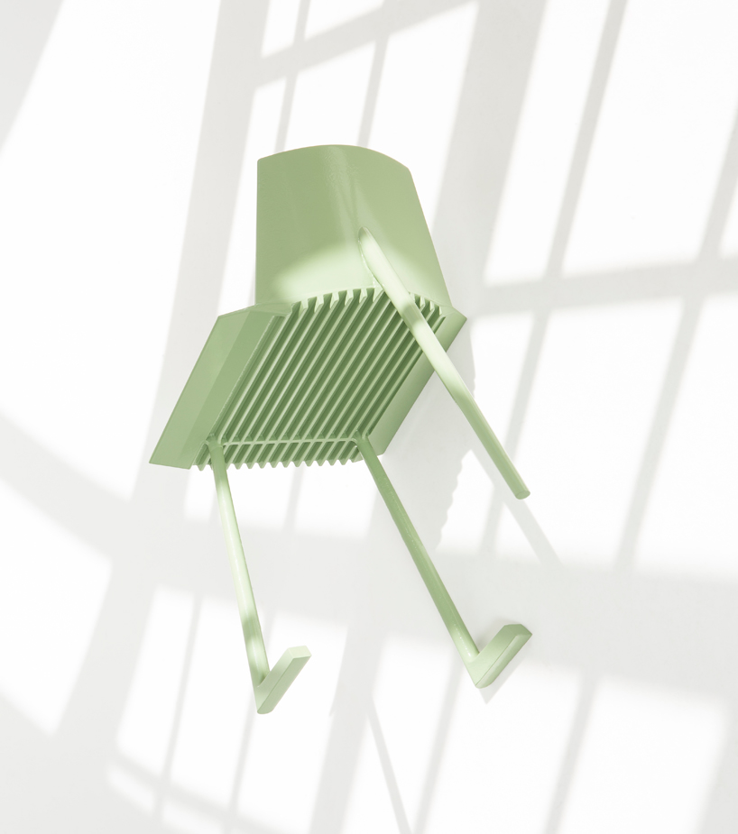 fragment by geckeler michels: a monobloc aluminum sand-casted chair