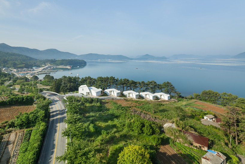 atelier chang knot house designboom