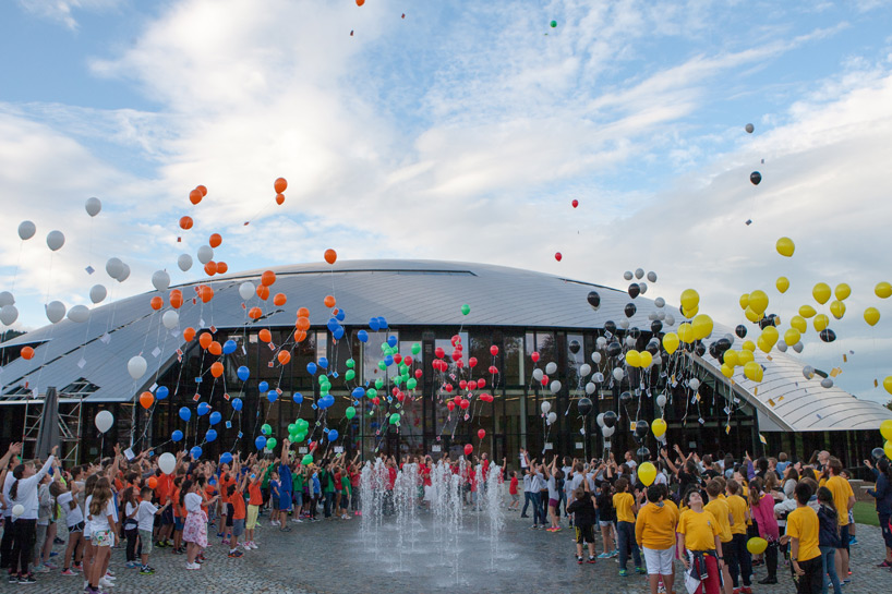 bernard tschumi architects carnal hall le rosey designboom
