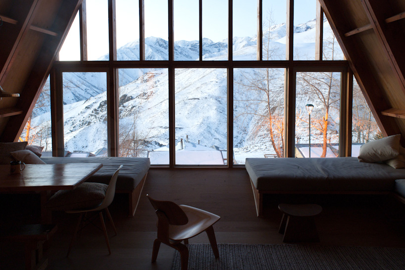 DRAA shapes A-frame house for chilean mountain retreat