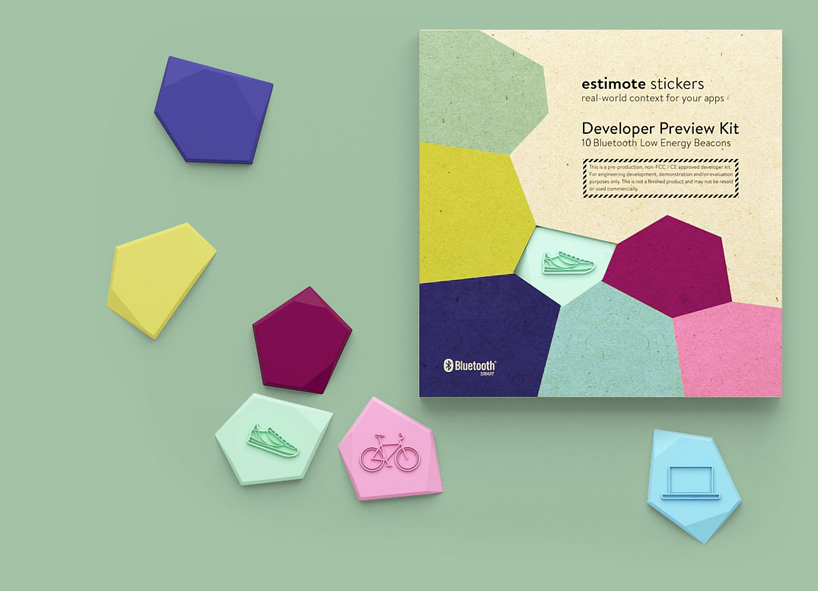 estimote-beacon-nearable-stickers-designboom04