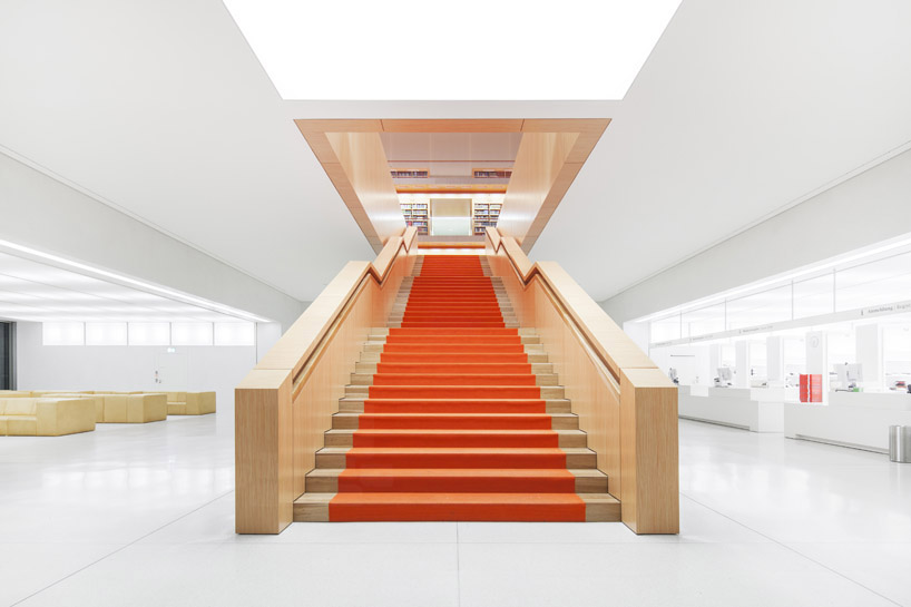 felix löchner reveals pristine interiors of berlin federal library