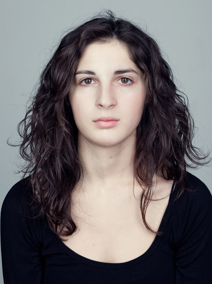 merged portraits of two people reveal similarities between friends + family