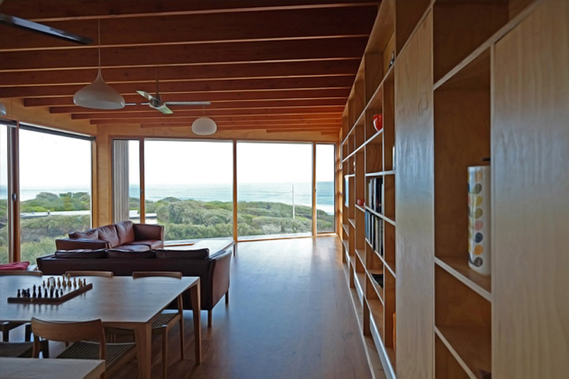 itn architects great ocean road house australia