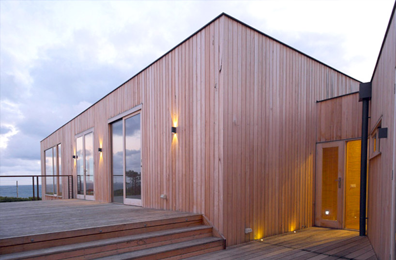 itn architects great ocean road house australia
