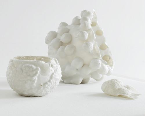 woelky conceives porcelain casting technique based on chicken eggs