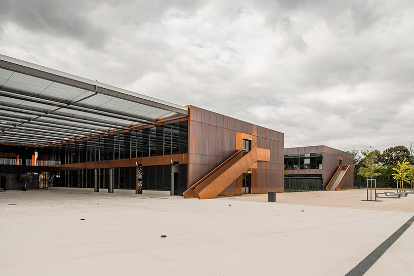 lcr architects labarthe sur lez public school france