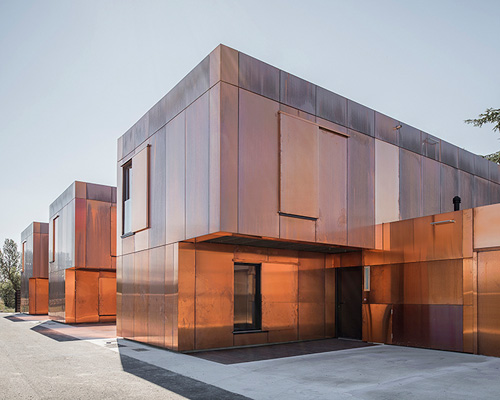 LCR architectes forms public middle school in france out of copper
