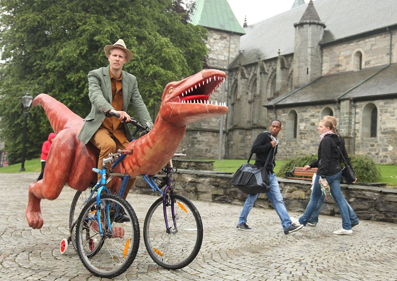 markus moestue travels norway on a self-built dinosaur bike