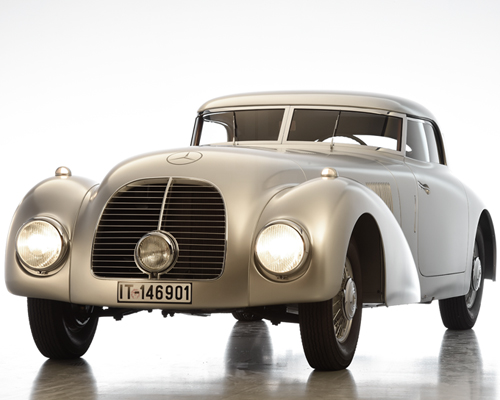 mercedes-benz showcases the one-off 540 k streamliner at pebble beach