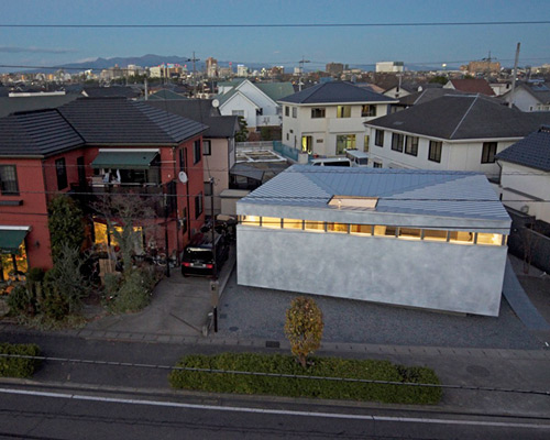 miyahara architect office encloses box-shaped house IM 