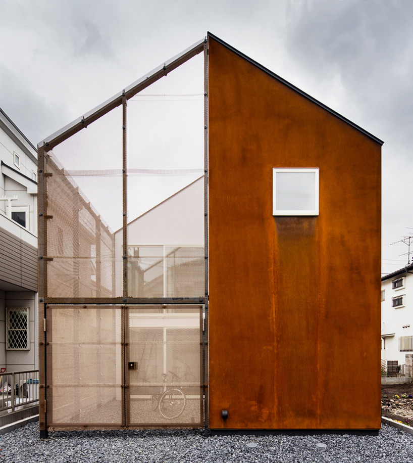 sugawaradaisuke unites gabled dwelling in suburban tokyo