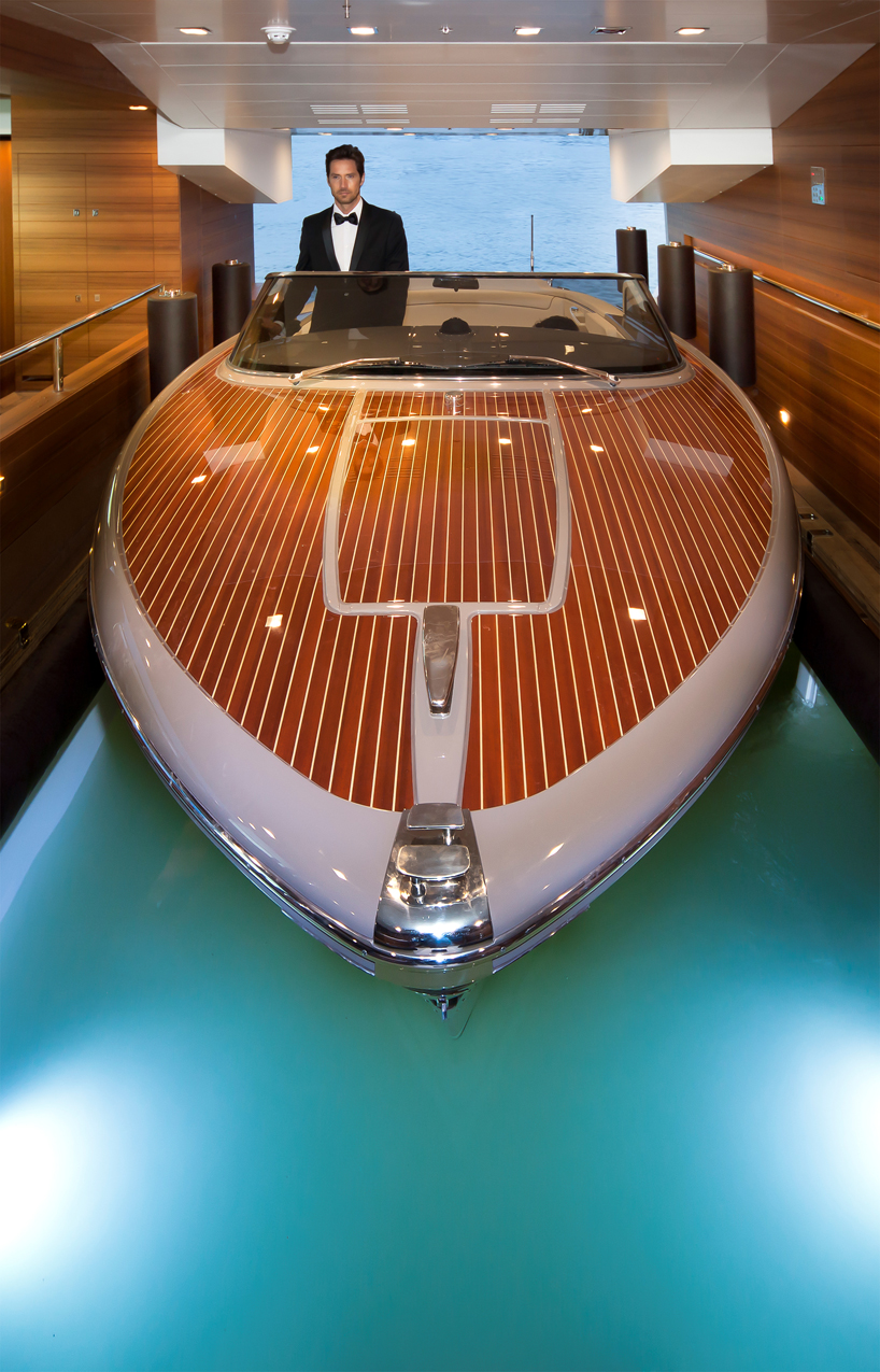 CRN-mega-yachts-j'ade-designboom081