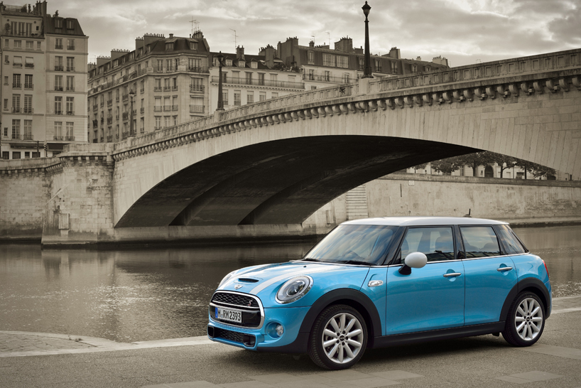 MINI cooper SD 5 boasts additional passenger space at paris motor show