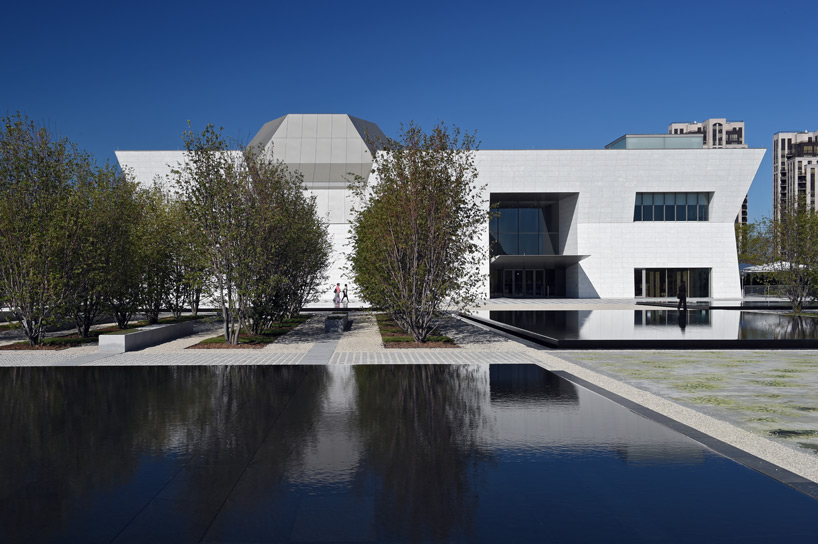 aga khan museum by fumihiko maki showcases muslim heritage in toronto