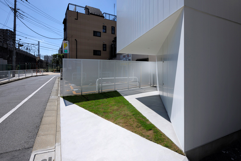 akio takatsuka aaat well house tokyo japan designboom