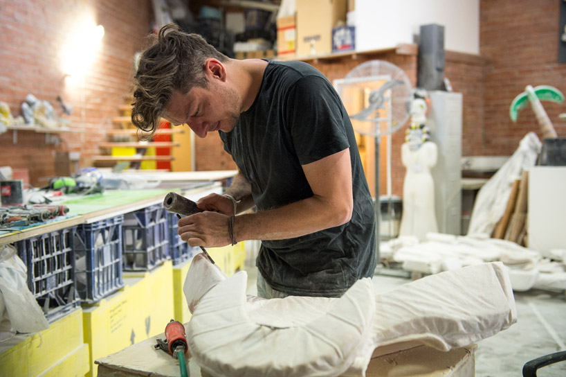 alex seton renders life-sized marble objects