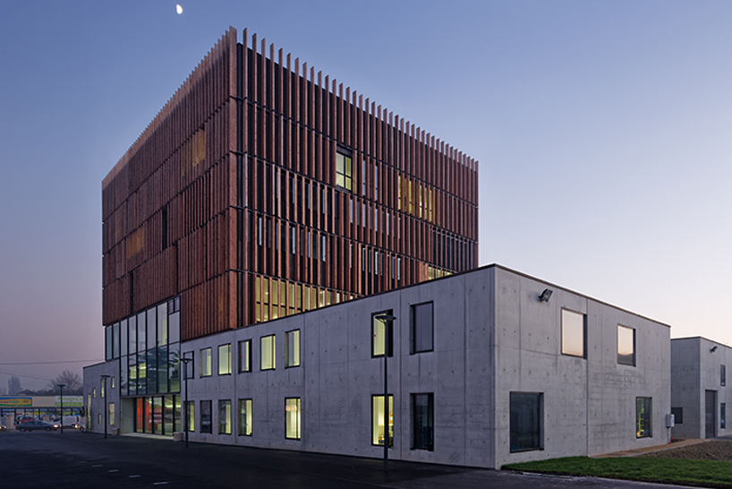 badia berger architectes mantois technology center designboom