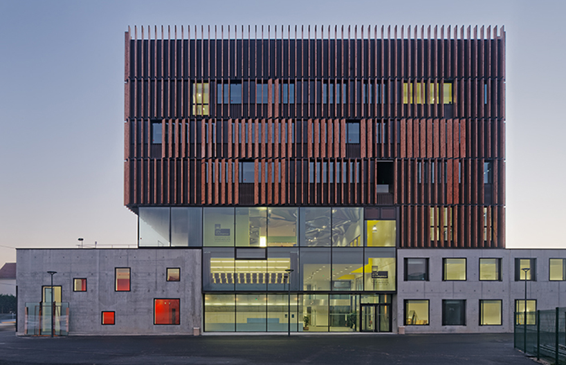 badia berger architectes mantois technology center designboom