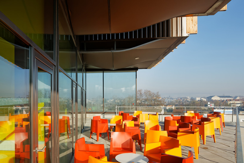 badia berger architectes mantois technology center designboom