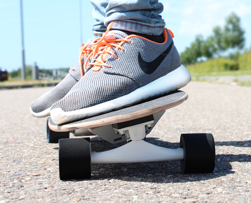 chargeboard-designboom08