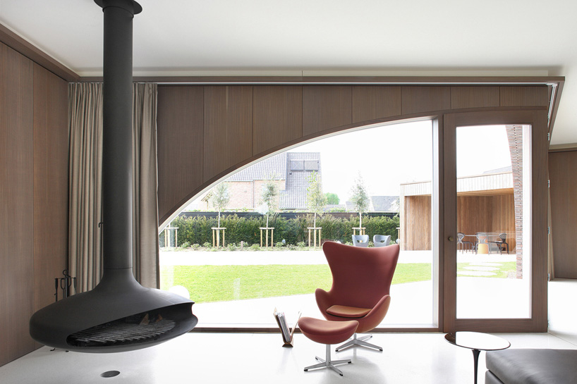 dieter de vos architecten triple brick arch house