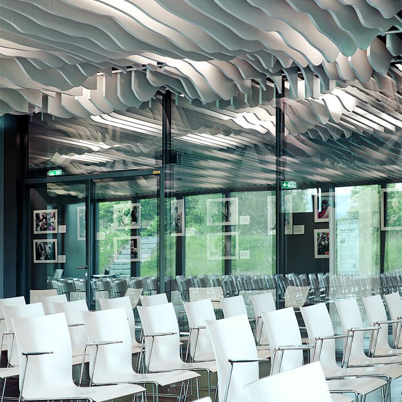 group8 icrc humanitarium france