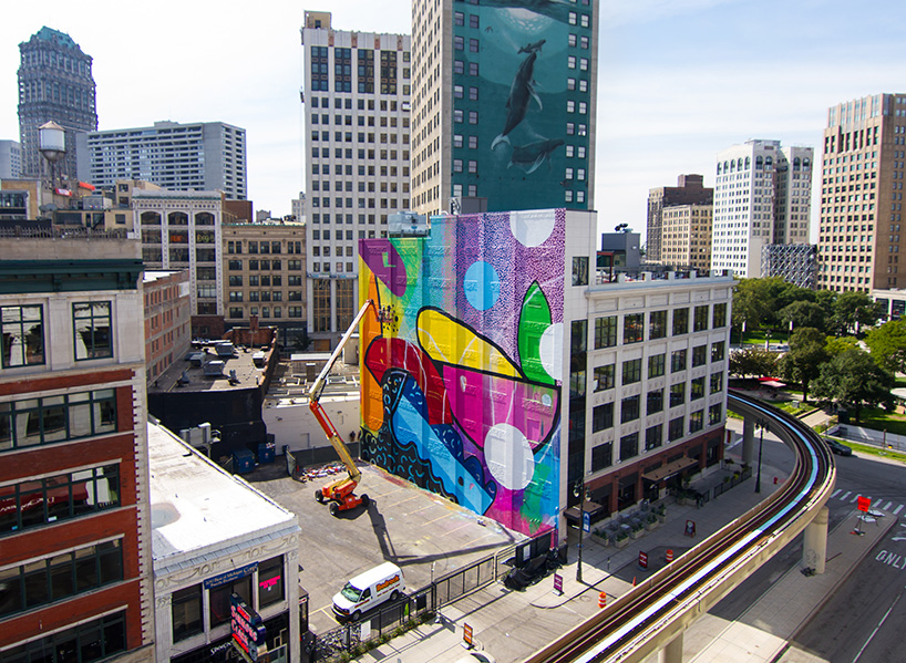 madison theater mural in detroit by HENSE