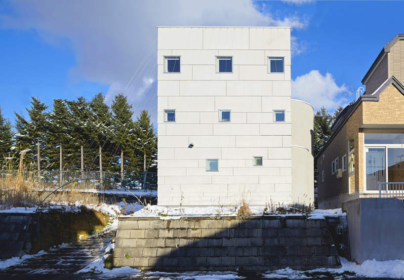 jun igarashi case house sapporo japan designboom