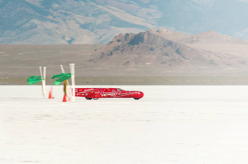 killajoule-electric-sidecar-designboom07