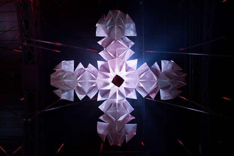 mixmotion kamiko interactive kinetic sculpture origami