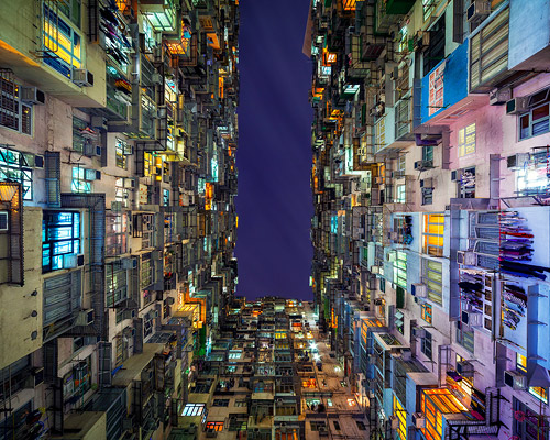 the stacked urban architecture of hong kong by peter stewart