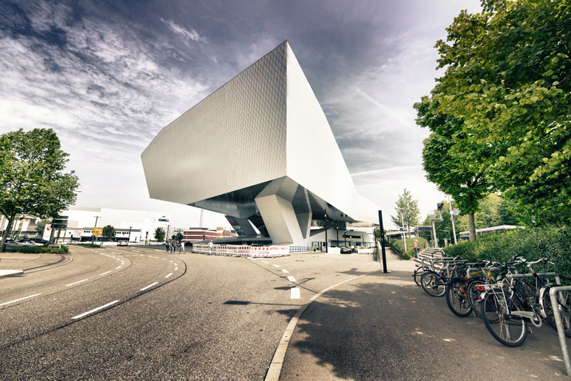 karatzas highlights the architecture of delugan meissl's porsche museum