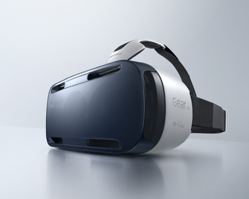 samsung gear VR offers an immersive mobile virtual reality experience