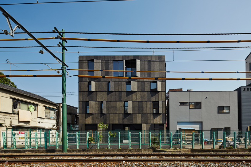 KINO architects completes KURO building in downtown tokyo