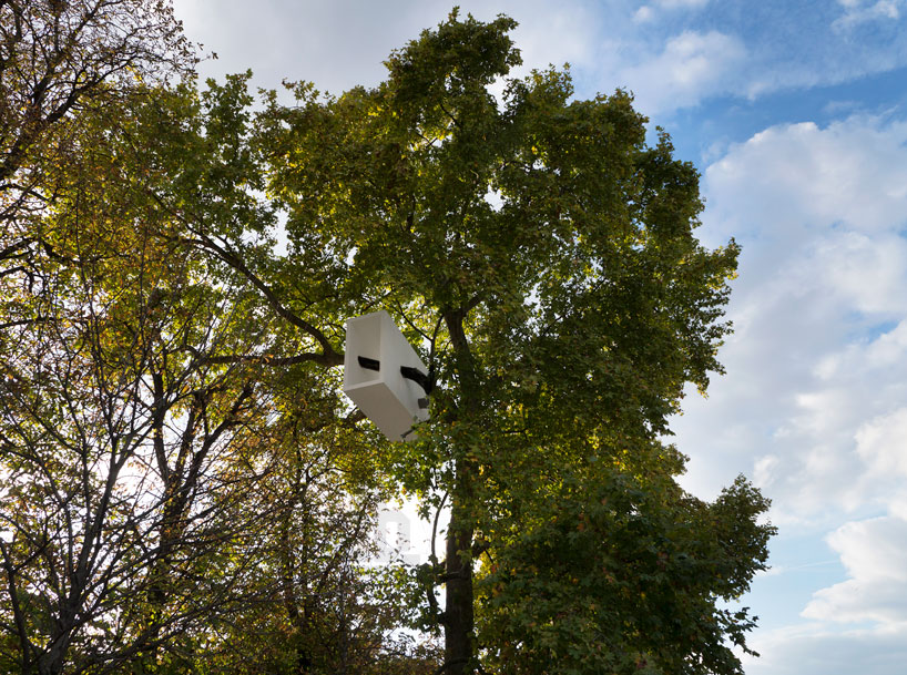 L/B build beautiful Tube #3 tree habitat for FIAC!