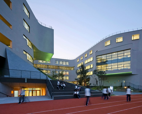 OPEN architecture creates garden-like fangshan high school in beijing