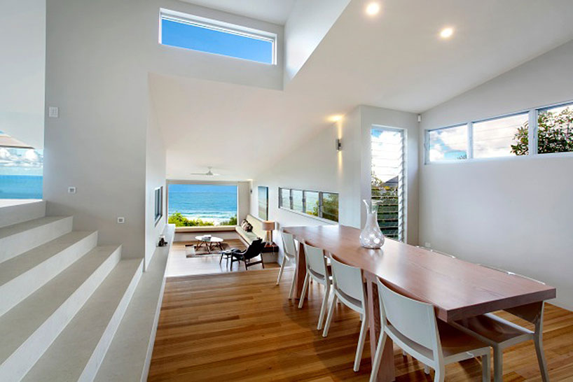 coolum bays beach house at mountain's edge by aboda design group
