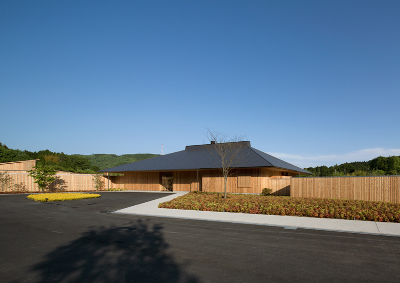 archivision hirotani studio mountain villa japan designboom