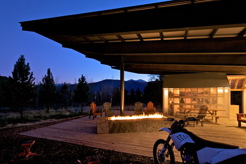 blackshackarchitects_motoshelter_db_11
