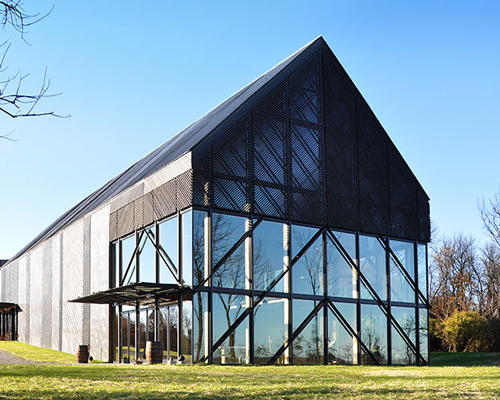 de leon and primmer's new agrarian wild turkey bourbon visitor center